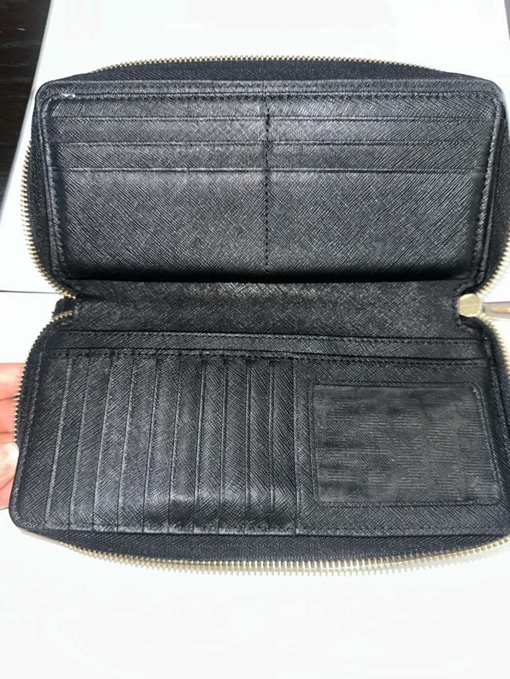 Michael Kors Black Zip-Around Leather Wristlet Wallet with Gold Hardware - Picture 4 of 11